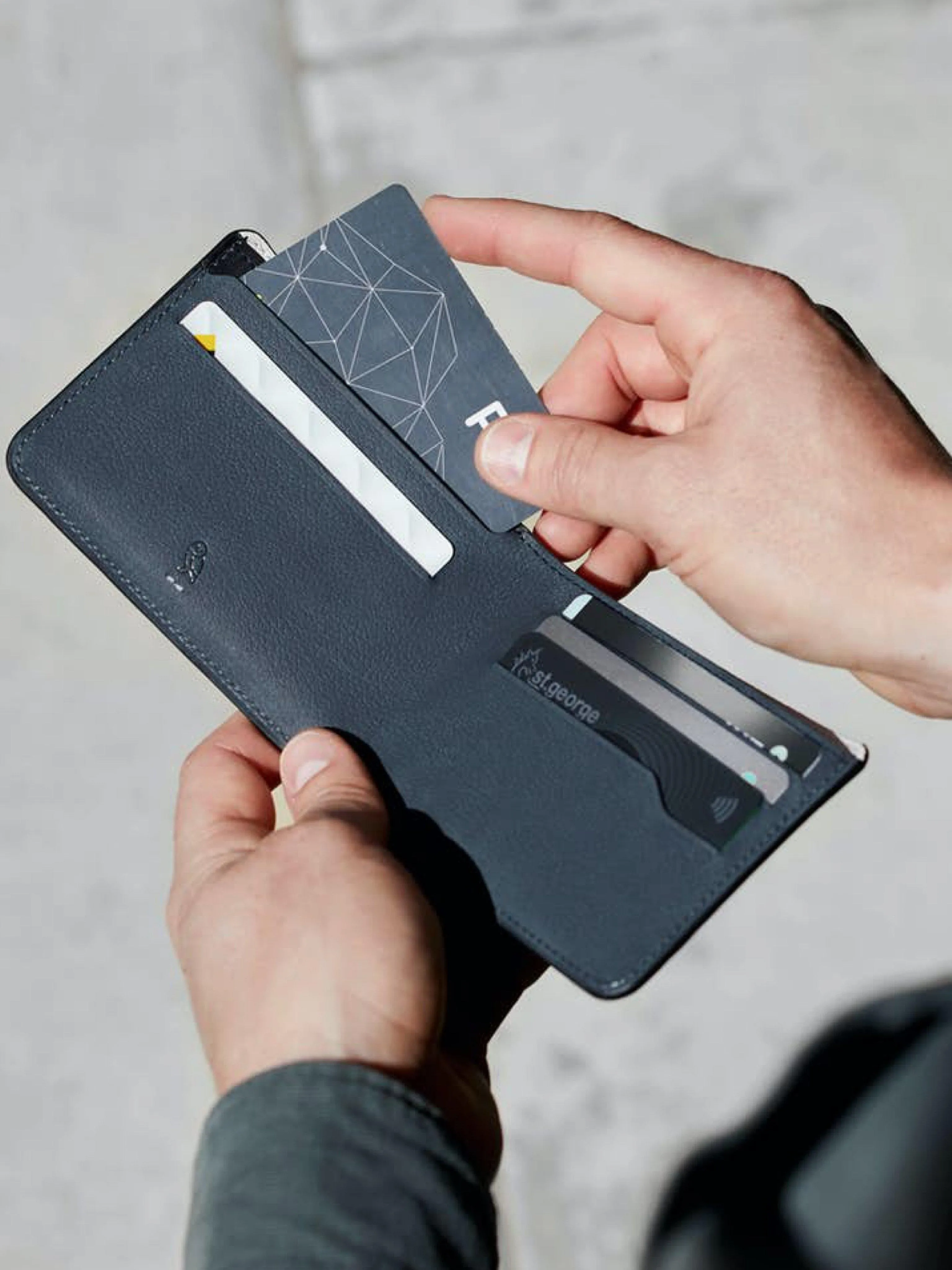 Bellroy Hide and Seek Wallet Premium Edition Aragon