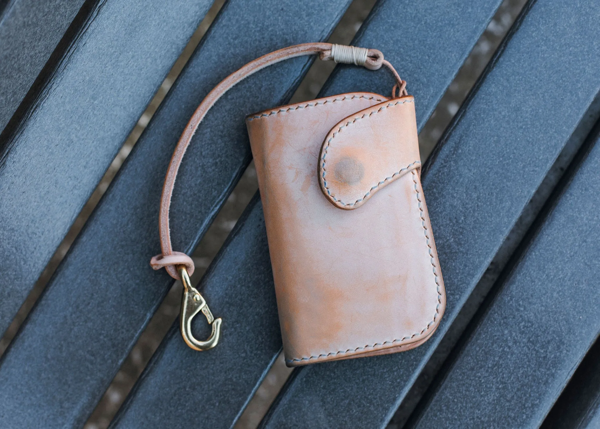 Ewing Dry Goods | Natural Ghost Wallet & Lanyard