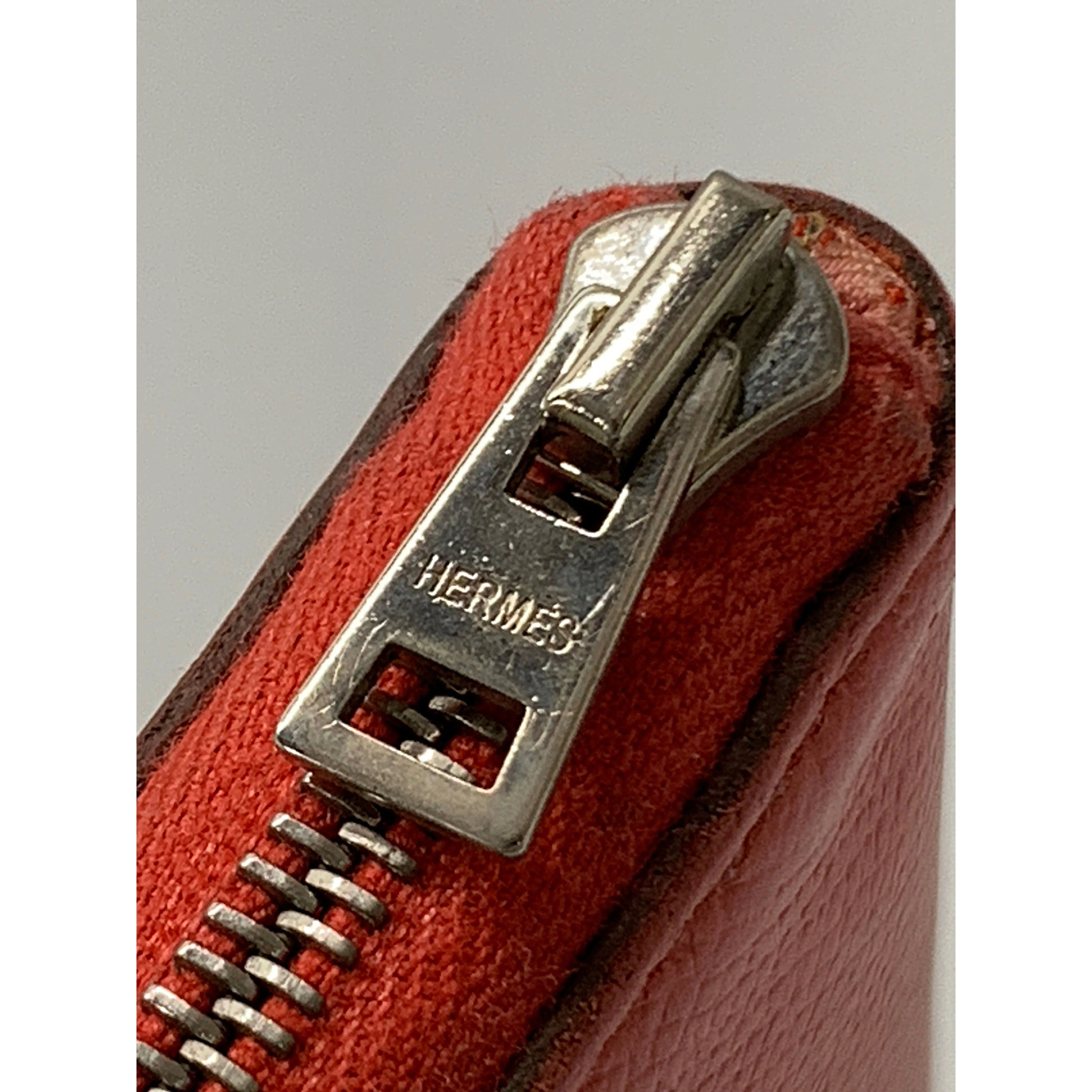 #HERMES/Long Wallet/RED/Leather/Plain