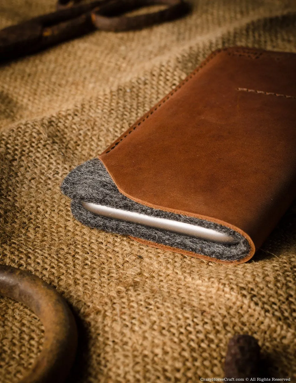 Leather Phone Case / Wallet with Card Pockets | Classic Brown