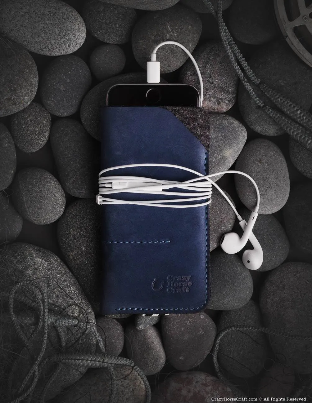 Leather Phone Case / Wallet with Card Pockets | Ocean Blue