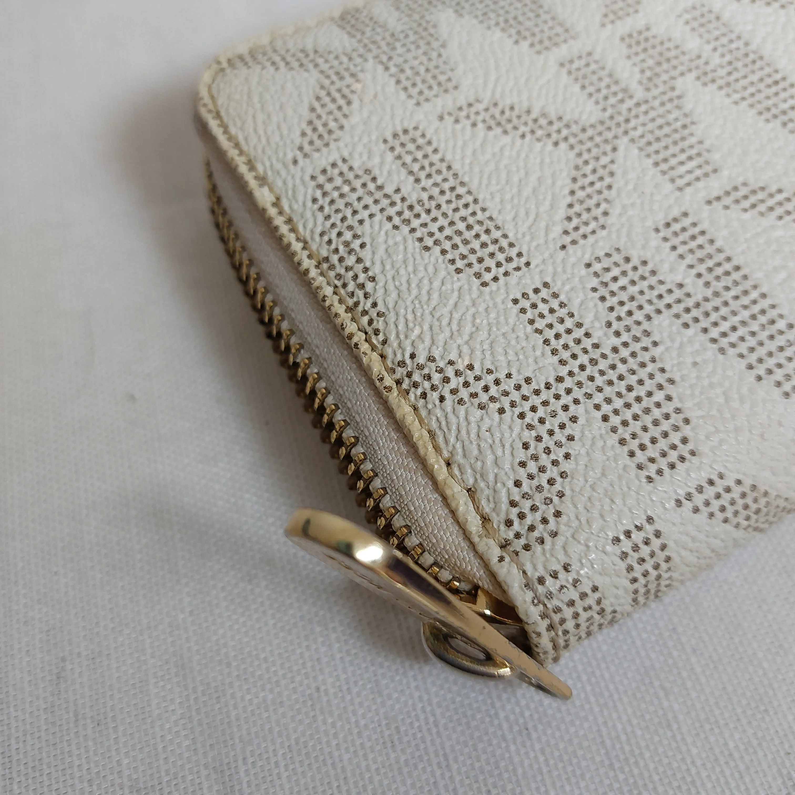 Michael Kors Vanilla Monogram Small Wallet | Pre Loved |