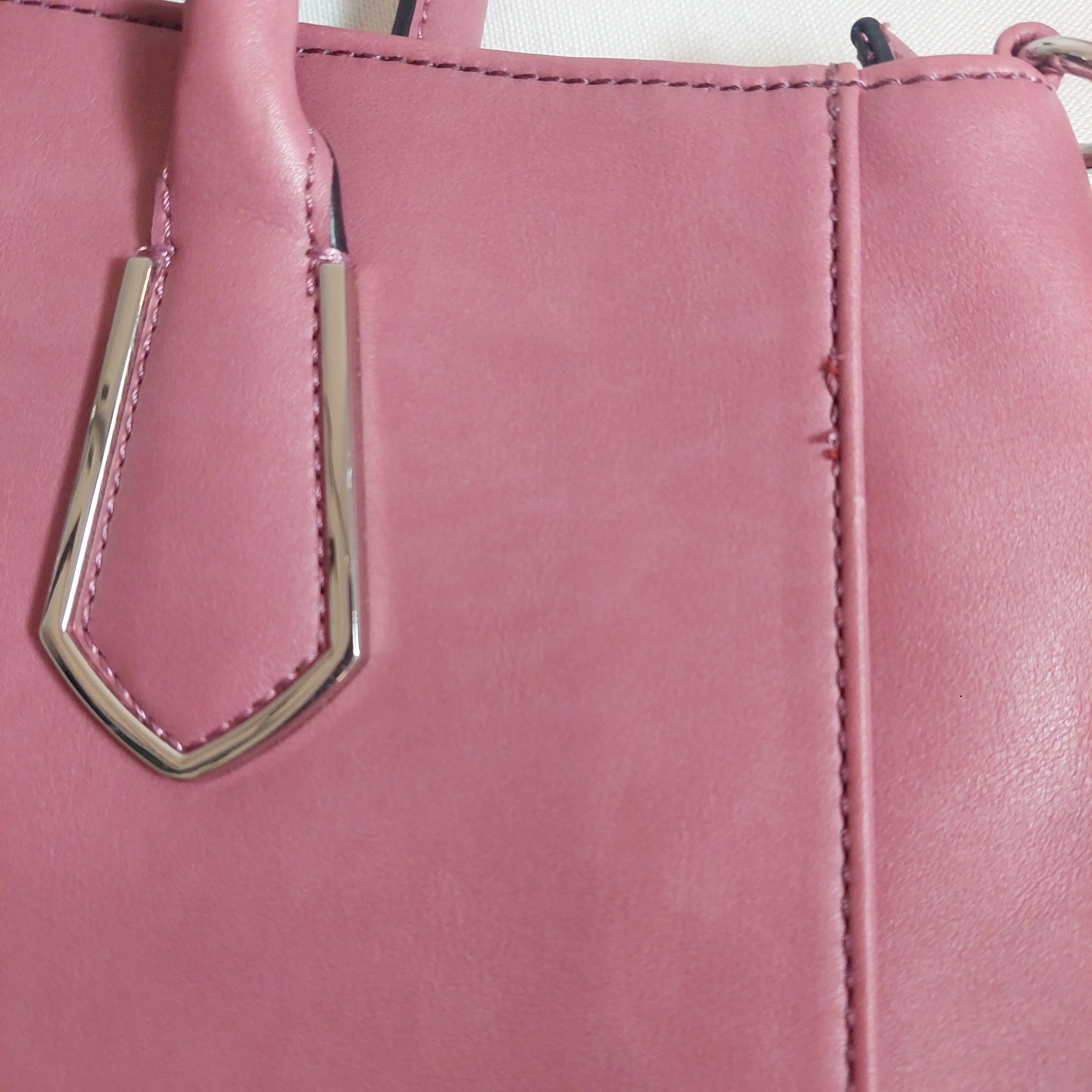 Nine West Dusty Pink Leatherette Satchel With Removable Wallet | Gently used |