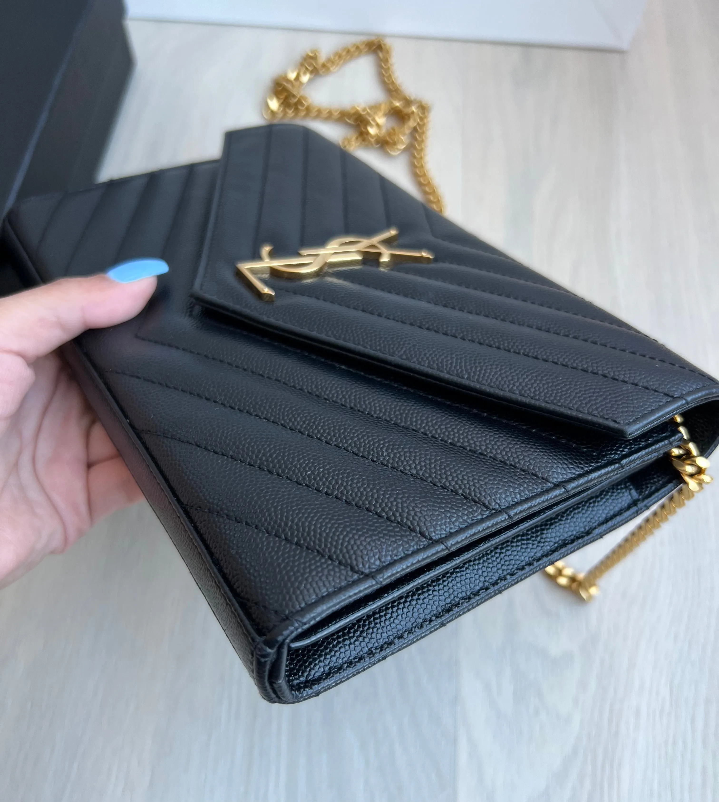 Saint Laurent Large Wallet On Chain