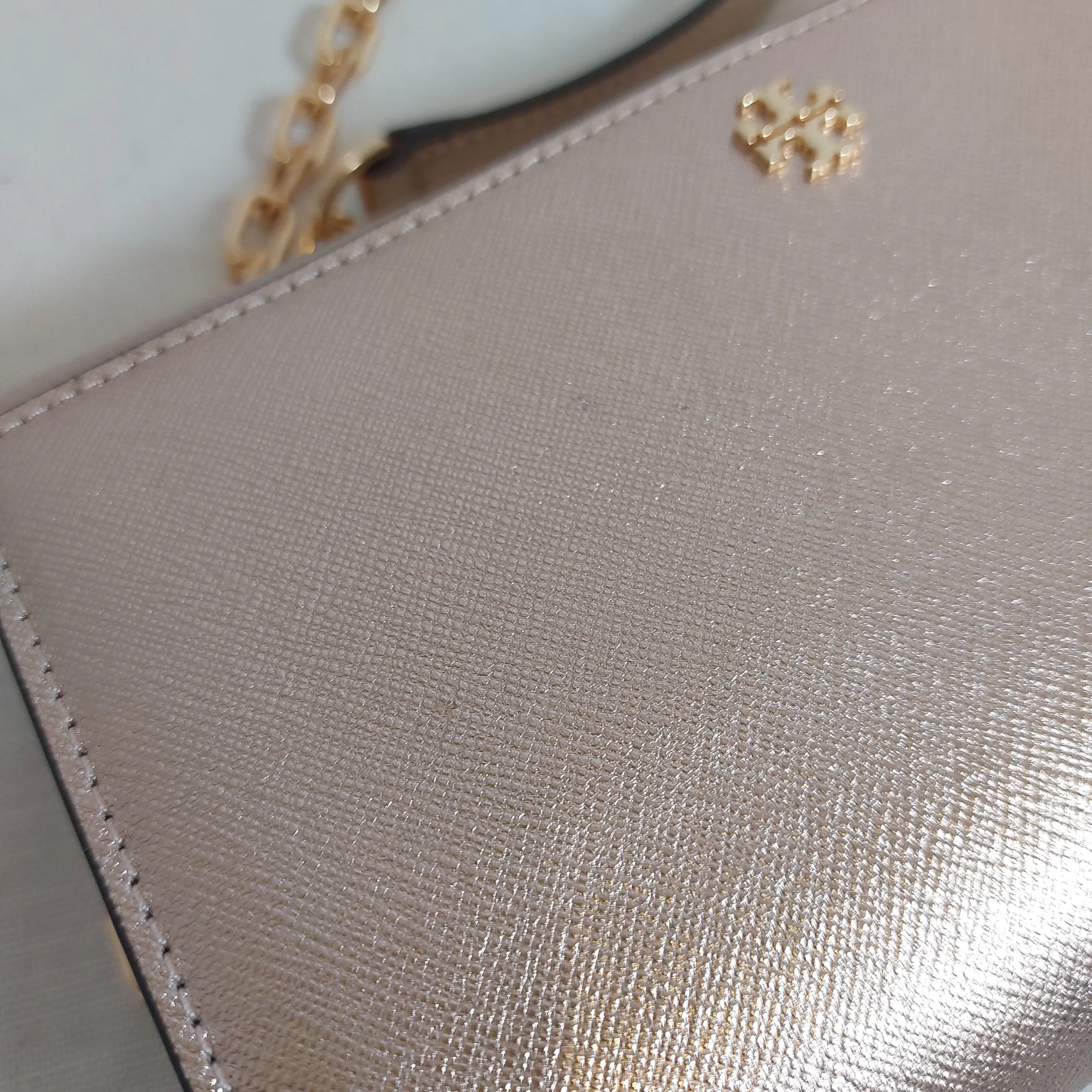 Tory Burch Light Rose Gold Emerson Wallet-On-Chain | Gently Used |